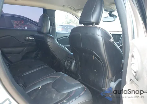 2014 Jeep Cherokee Trailhawk из США, поврежденный, VIN 1C4PJMBSXEW273520